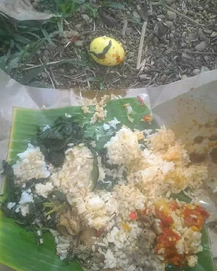 momen ngeselin waktu pengen makan © 2021 instagram.com