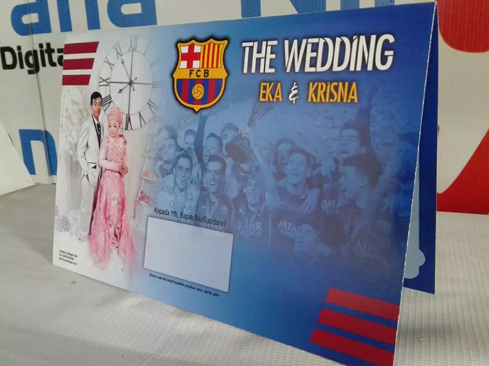 desain surat undangan tema sepak bola Berbagai sumber