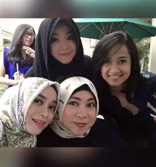kebersamaan melly dan rina penuh kenangan © Instagram kebersamaan melly dan rina penuh kenangan © Instagram
