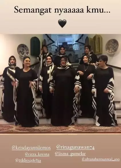 Rina gunawan dan diva © Instagram Rina gunawan dan diva © Instagram