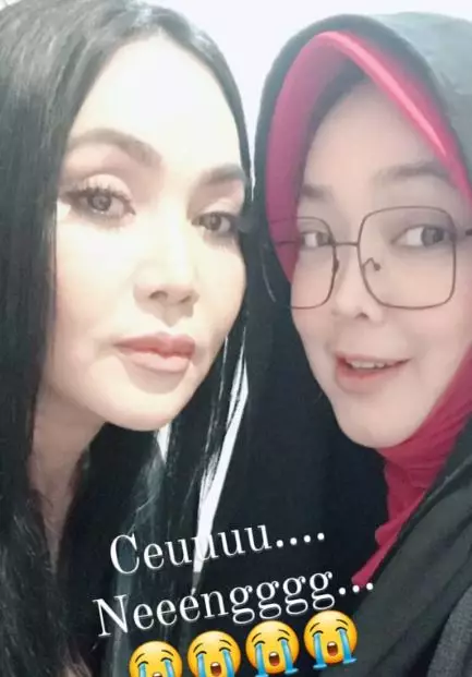 Rina gunawan dan diva © Instagram Rina gunawan dan diva © Instagram