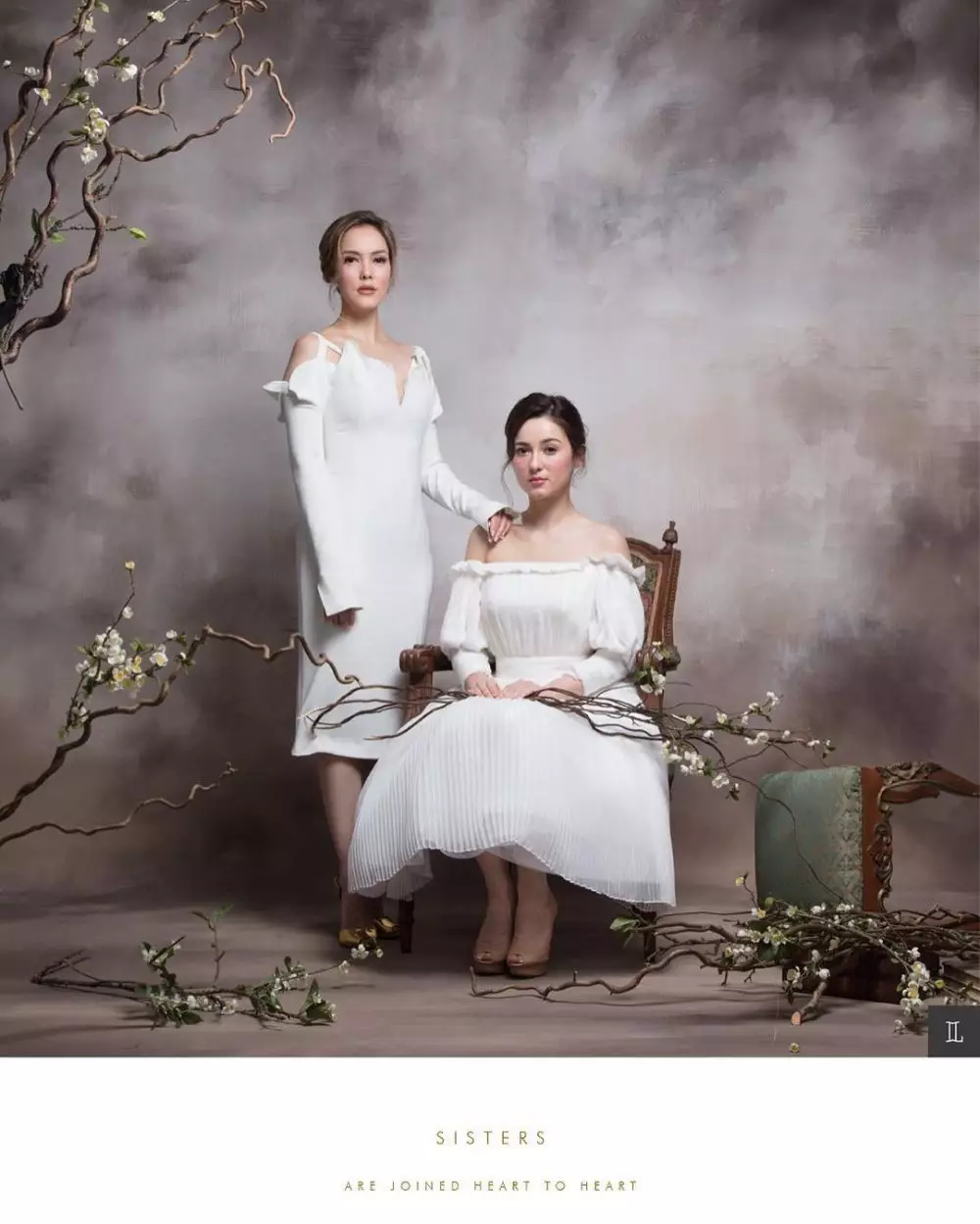 Gaya pemotretan Cathy Sharon dan Julie Estelleadline_click_1 © 2021 brilio.net