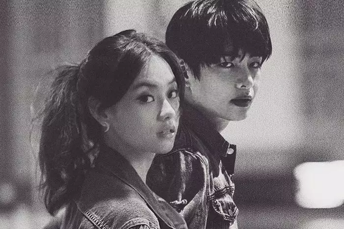 Seleb cantik halu mesra bareng idolanya © Instagram