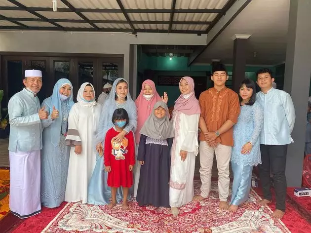 arisan keluarga Ayu Ting Ting © 2021 brilio.net Instagram arisan keluarga Ayu Ting Ting © 2021 brilio.net Instagram