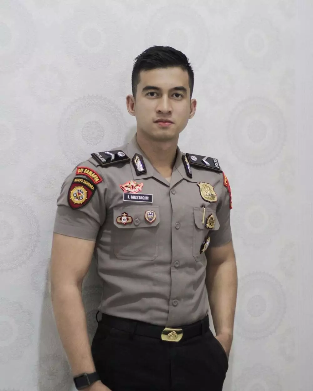 polisi mirip ali syakieb © Instagram