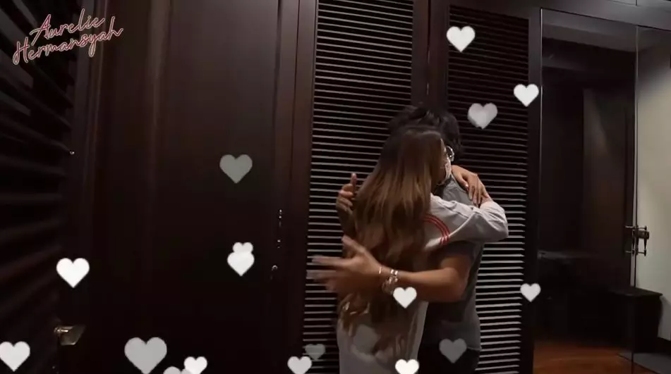 Aurel Hermansyah sembuh dari Covid-19 beri kejutan ke Atta YouTube © 2021 brilio.net