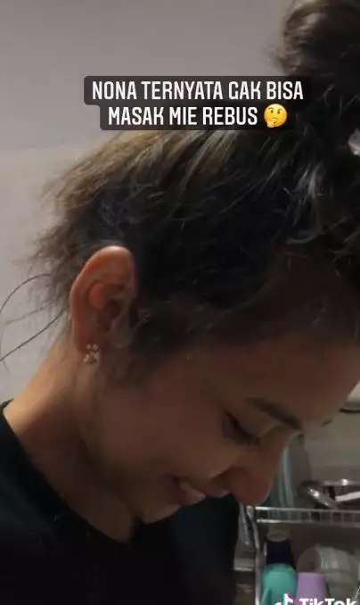 Arie dan Indah usai nikah © TikTok