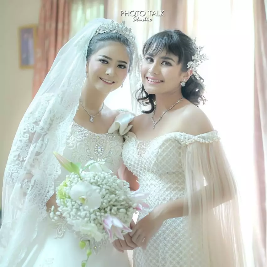 kekompakkan seleb dan putri sambung © Instagram kekompakkan seleb dan putri sambung © Instagram