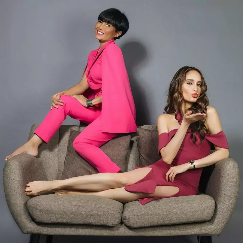 Gaya pemotretan Cinta Laura berbagai tema © 2021 brilio.net