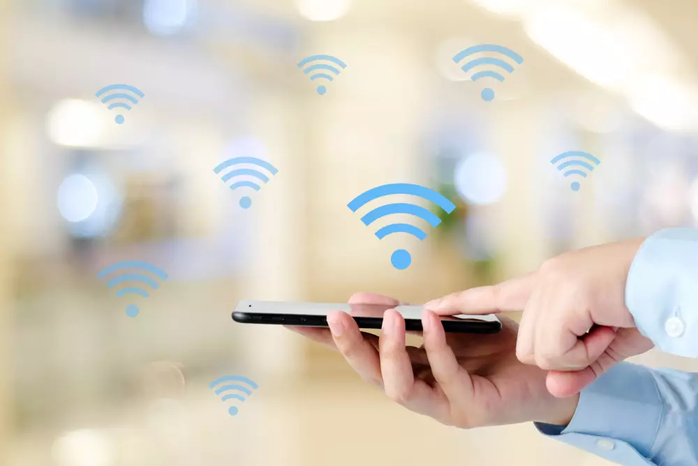 5 Hack nonton film di HP bak serasa di bioskop, tak perlu modal besar berbagai sumber