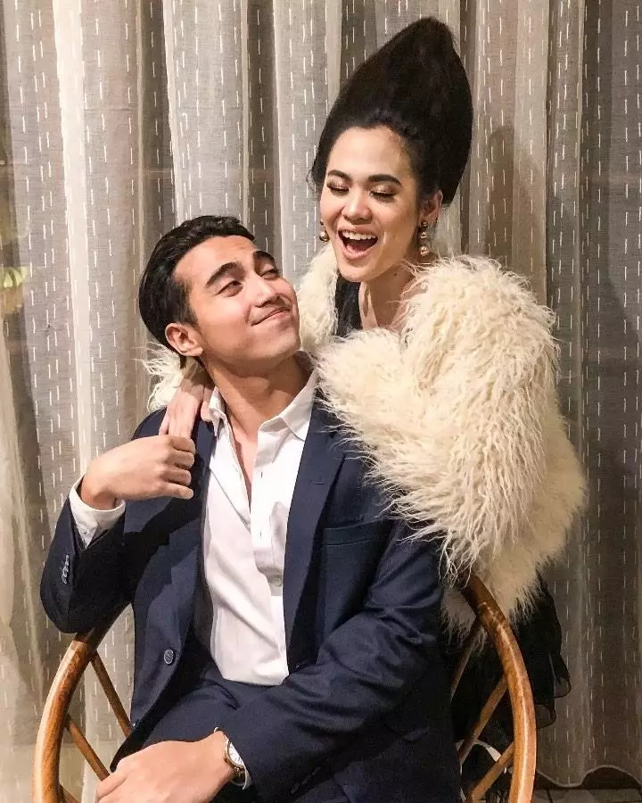 seleb tirukan pose artis lain © 2021 brilio.net