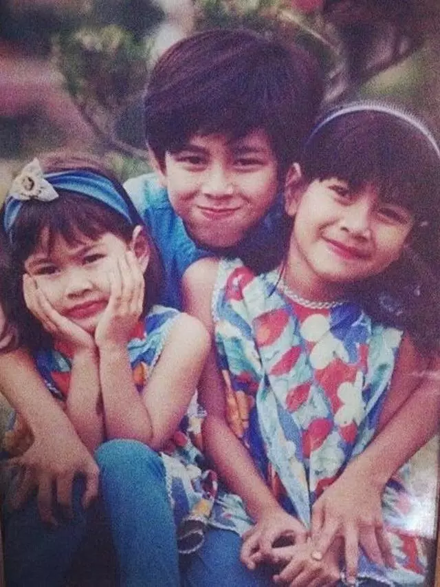 potret lawas artis bersaudara © 2021 brilio.net