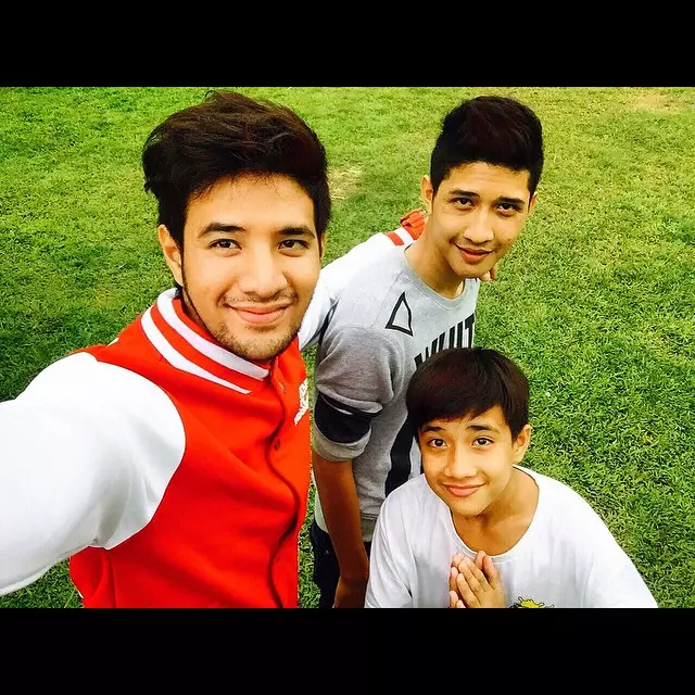 potret lawas artis bersaudara © 2021 brilio.net