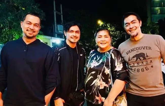 potret 3 seleb bersaudara © Instagram