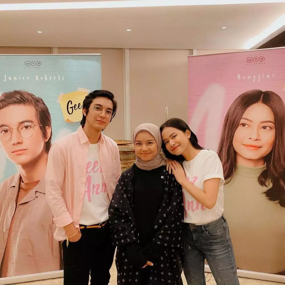 potret kebersamaan hanggini dan tsana © berbagai sumber potret kebersamaan hanggini dan tsana © berbagai sumber