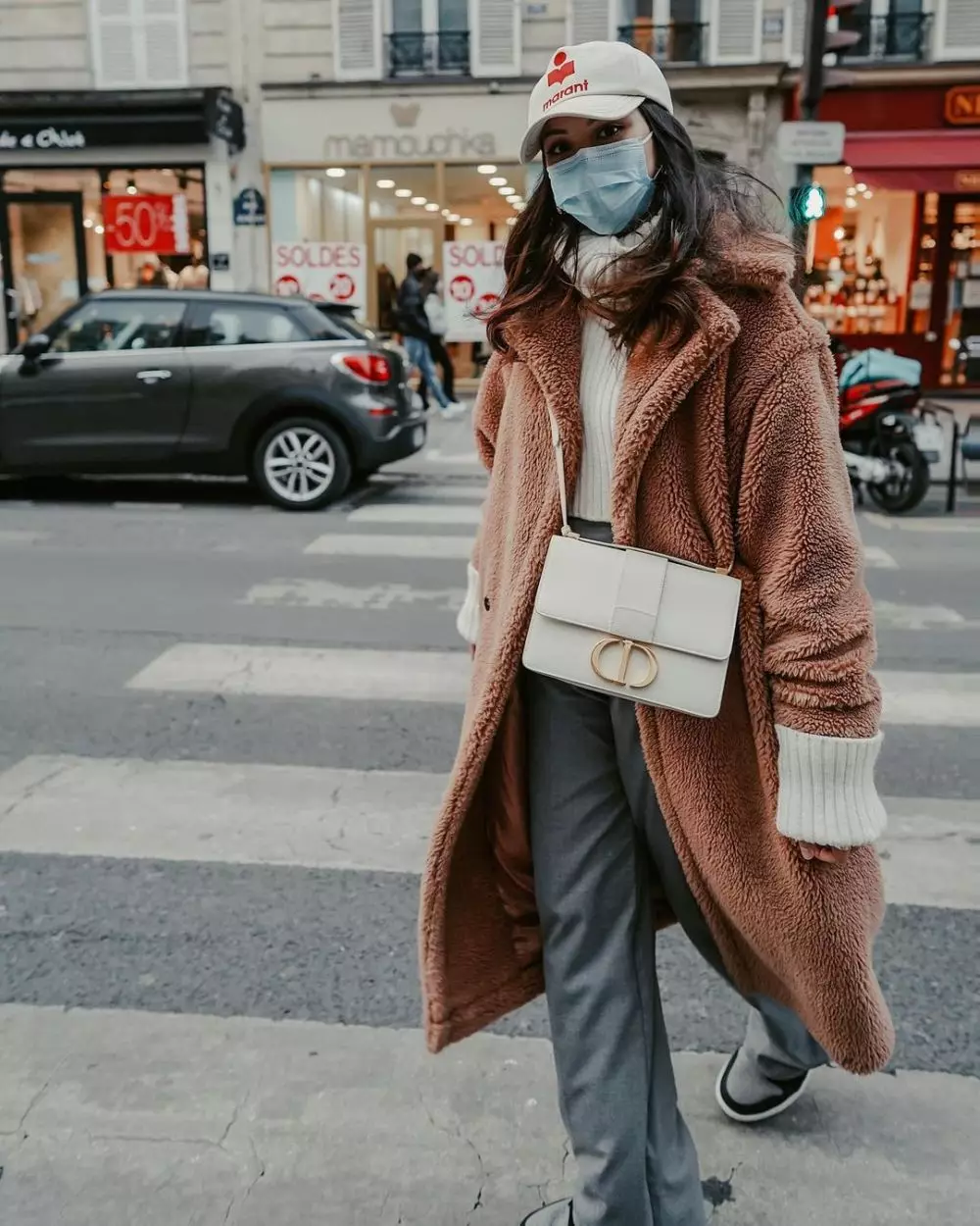 Gaya OOTD Alyssa Daguise © 2021 brilio.net