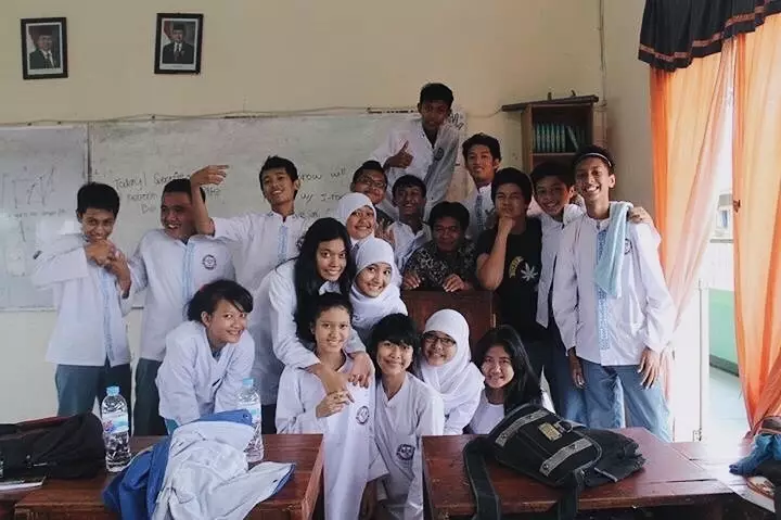 potret lawas penyanyi cantik saat sma  © berbagai sumber