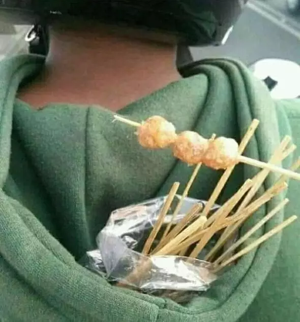 alih fungsi hoodie cowok © Berbagai Sumber