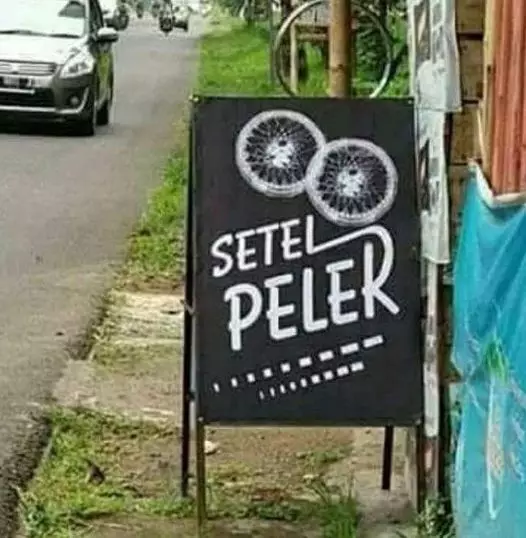 foto lucu nama toko bikin bingung © 2021 instagram.com