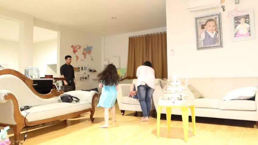 Potret rumah dinas Arumi Bachsin dan Emil Dardak © YouTube