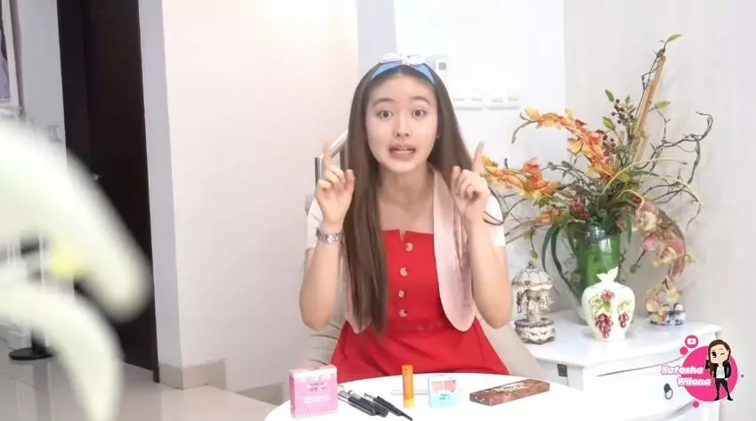 Natasha Wilona tanpa makeup © Instagram & YouTube