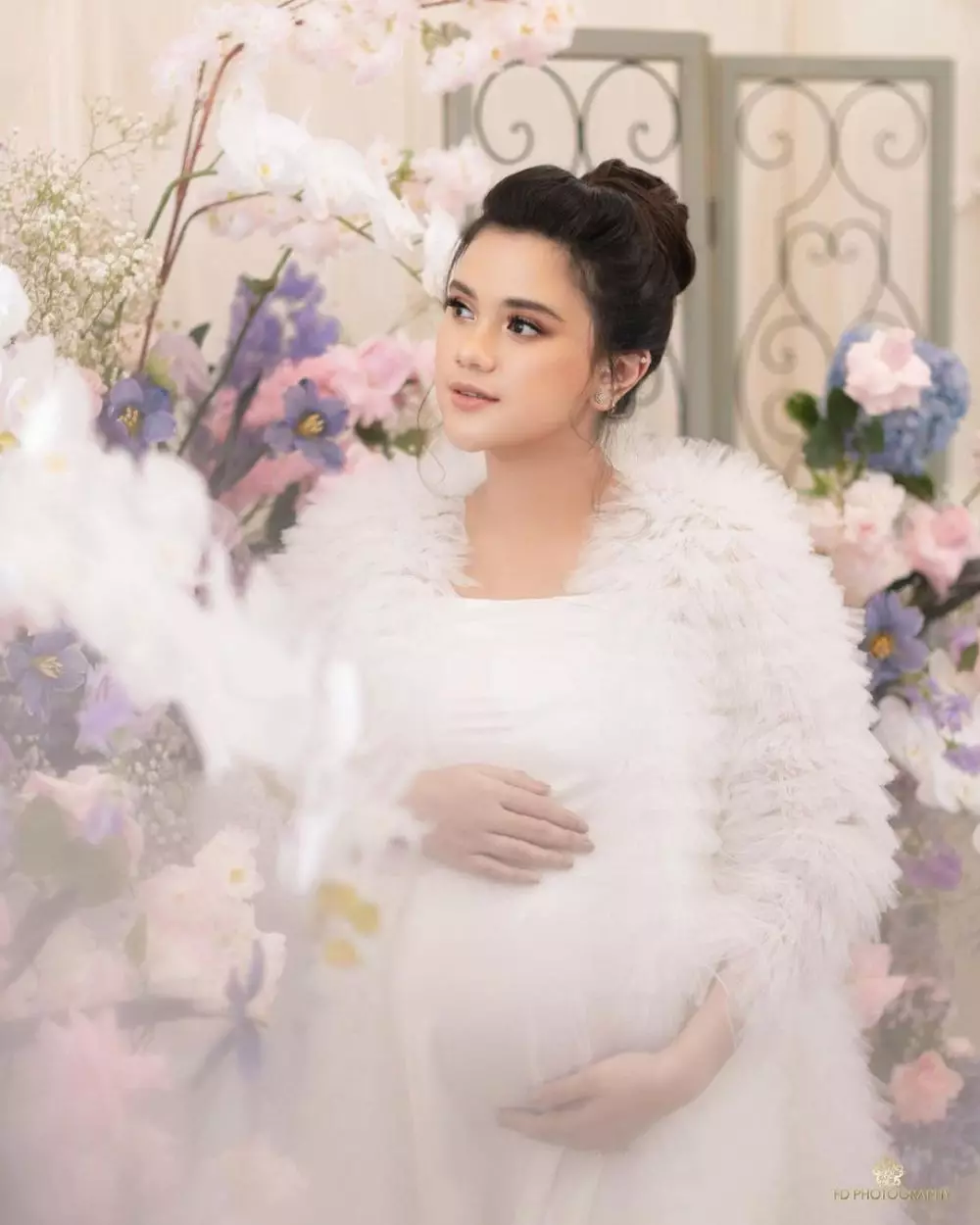 Pemotretan maternity Audi Marissa berbagai tema © Instagram Pemotretan maternity Audi Marissa berbagai tema © Instagram