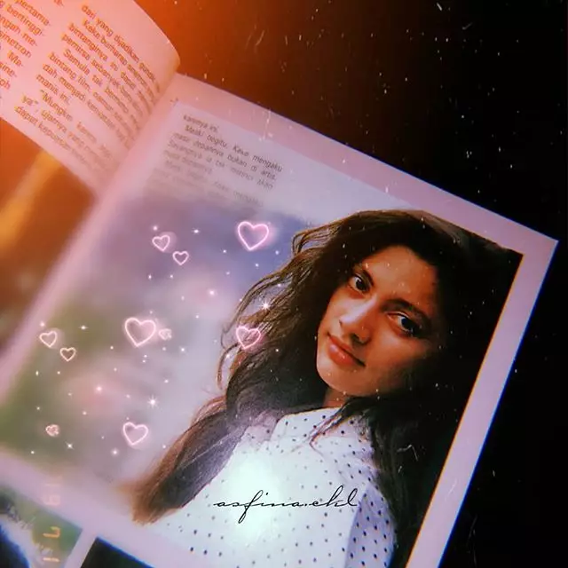 Potret lawas pesinetron cantik usia 40-an © Instagram