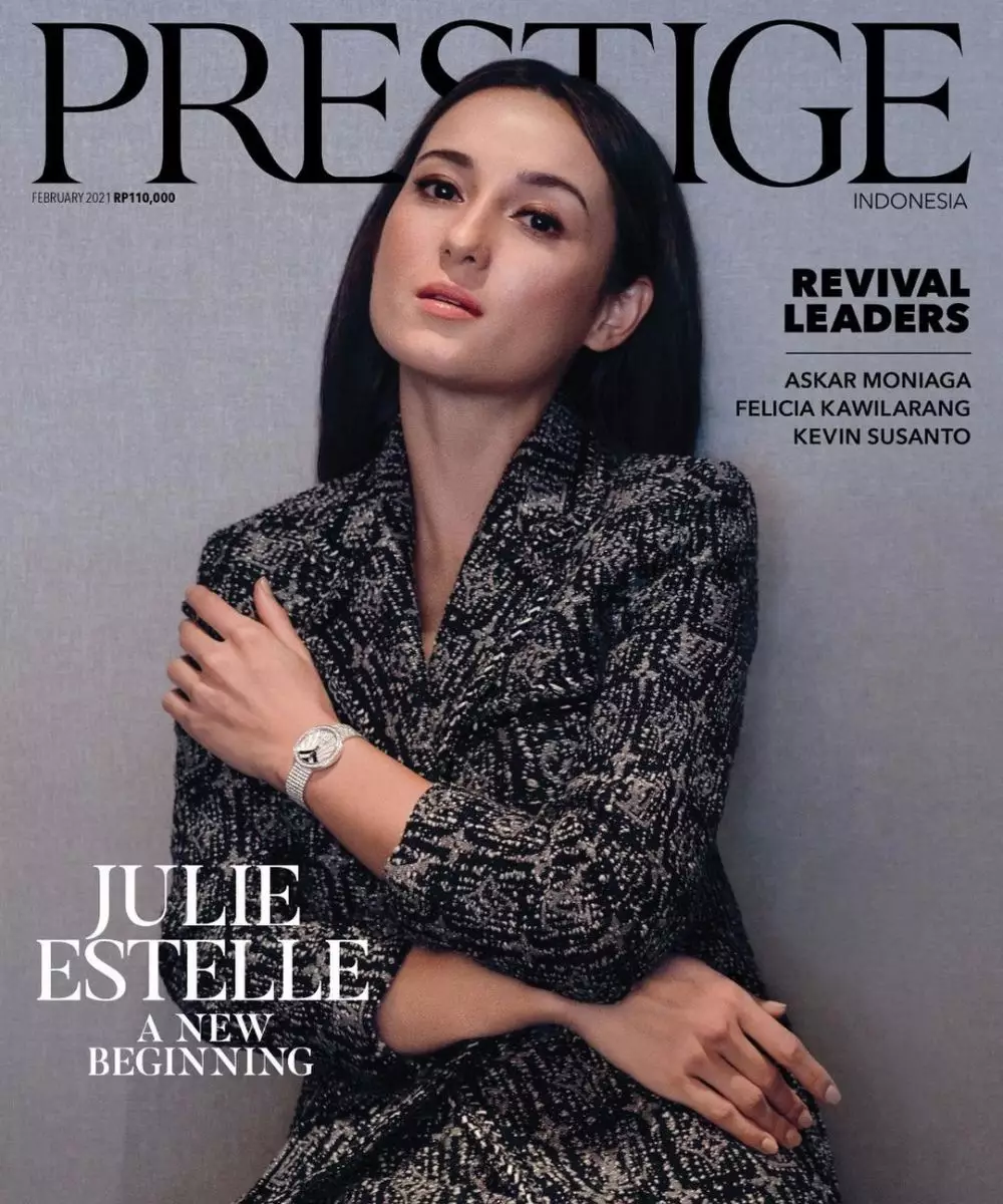 Potret Julie Estelle bermakeup tebal © 2021 brilio.net