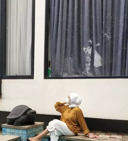 Thalia Gracia anak angkat Suti Karno © 2021 brilio.net Thalia Gracia anak angkat Suti Karno © 2021 brilio.net