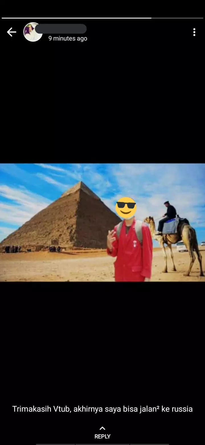 Status pamer jalan jalan © Twitter