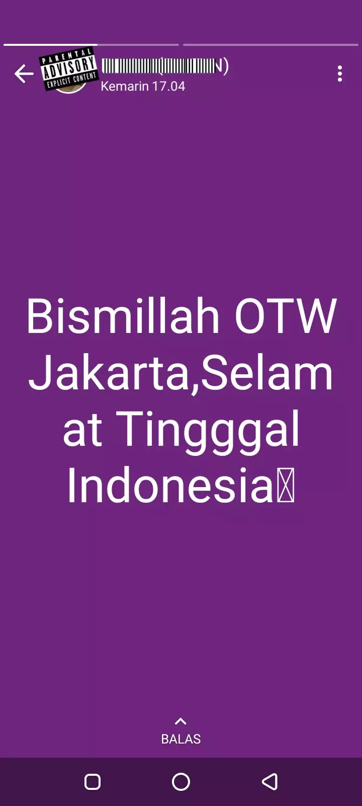 Status pamer jalan jalan © Twitter