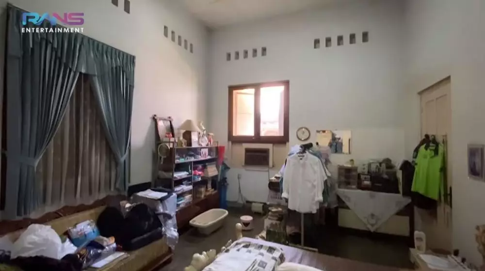 rumah masa kecil Raffi Ahmad © YouTube