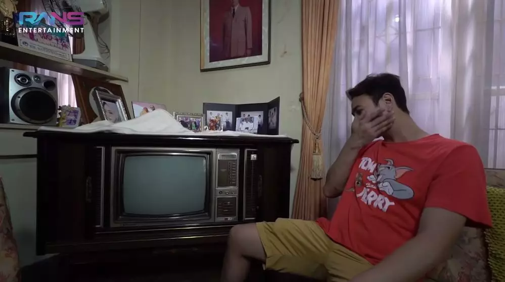 rumah masa kecil Raffi Ahmad © YouTube