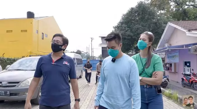 Momen Baim Wong beli bus © 2021 brilio.net