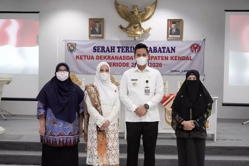 Chacha Frederica jadi istri bupati Instagram