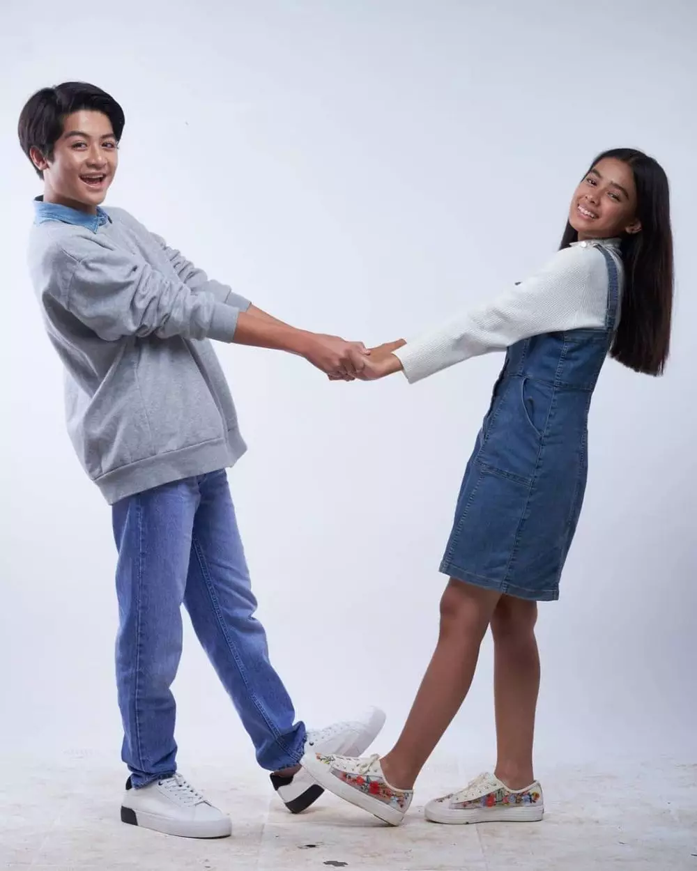 Pemotretan pasangan Dari Jendela SMP © Instagram Pemotretan pasangan Dari Jendela SMP © Instagram