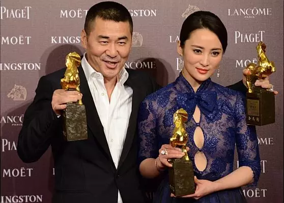 Putri Huan Zhu dan pasangan © Instagram Putri Huan Zhu dan pasangan © Instagram