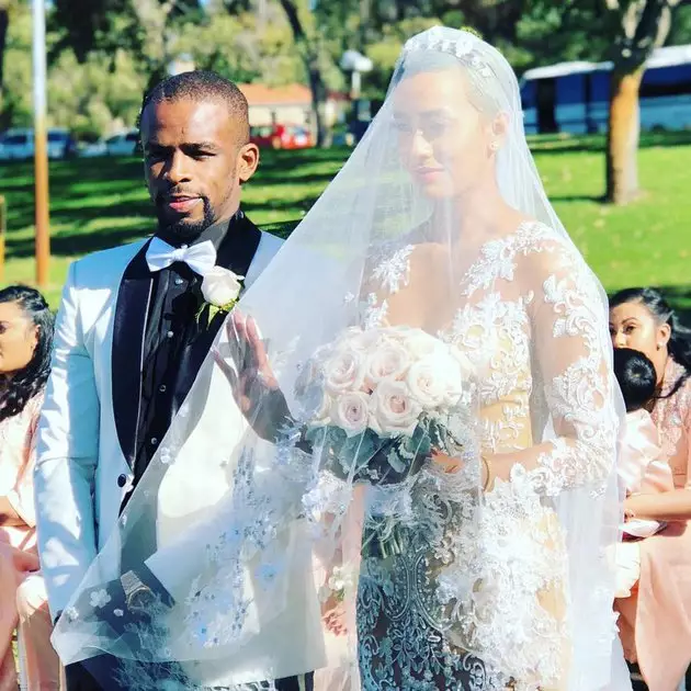 Momen pernikahan seleb di luar negeri © Instagram