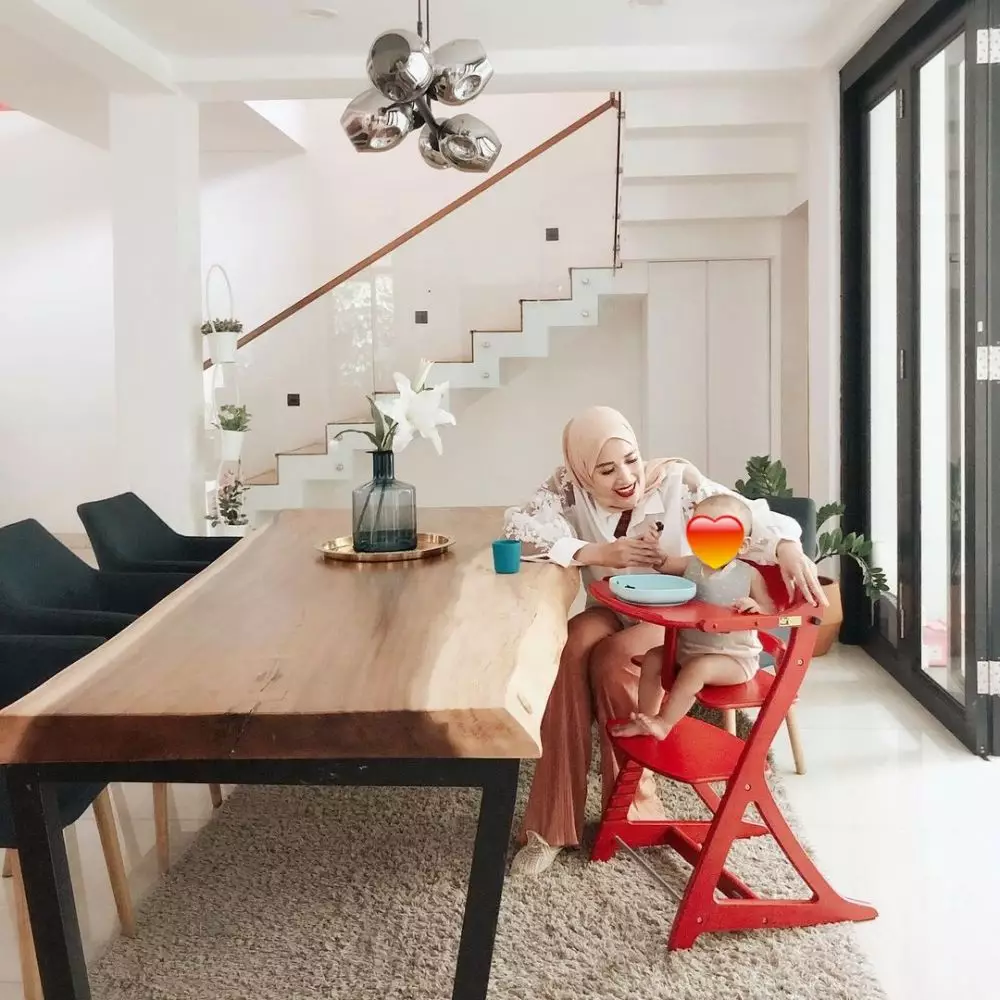 penampakan rumah fanny fabriana © Instagram penampakan rumah fanny fabriana © Instagram