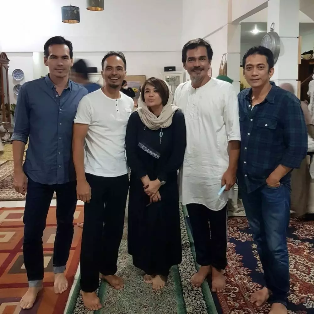 momen tahlilan Rina Gunawan ©Instagram