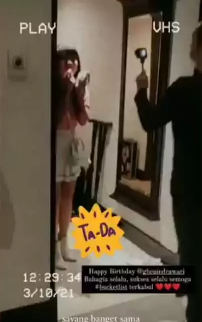 Ghea ultah ke-23 © Instagram