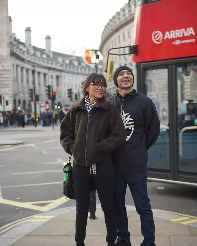 potret manis pemain lupus dan pasangan © Instagram potret manis pemain lupus dan pasangan © Instagram