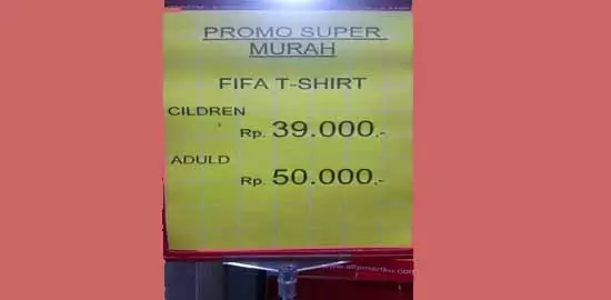 Tulisan berbahasa Inggris © berbagai sumber