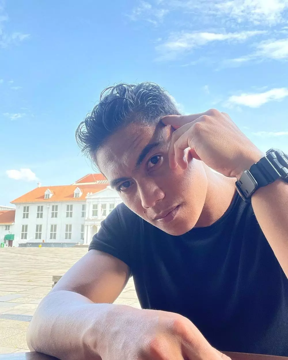 Potret terbaru Aprilia Manganang © Instagram Potret terbaru Aprilia Manganang © Instagram