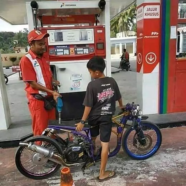 keanehan di foto © berbagai sumber keanehan di foto © berbagai sumber