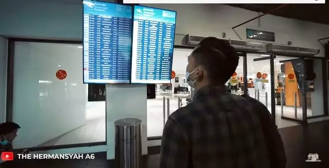 momen Azriel Hermansyah bertemu Sarah Menzel © 2021 brilio.net