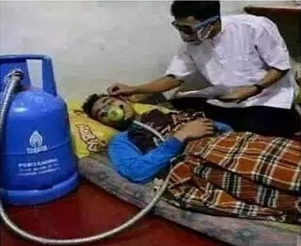 pura pura sakit © Berbagai Sumber