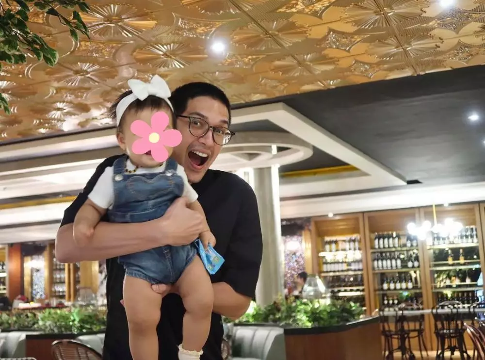 Transformasi gaya rambut Dimas Beck dari awal karier © 2021 brilio.net