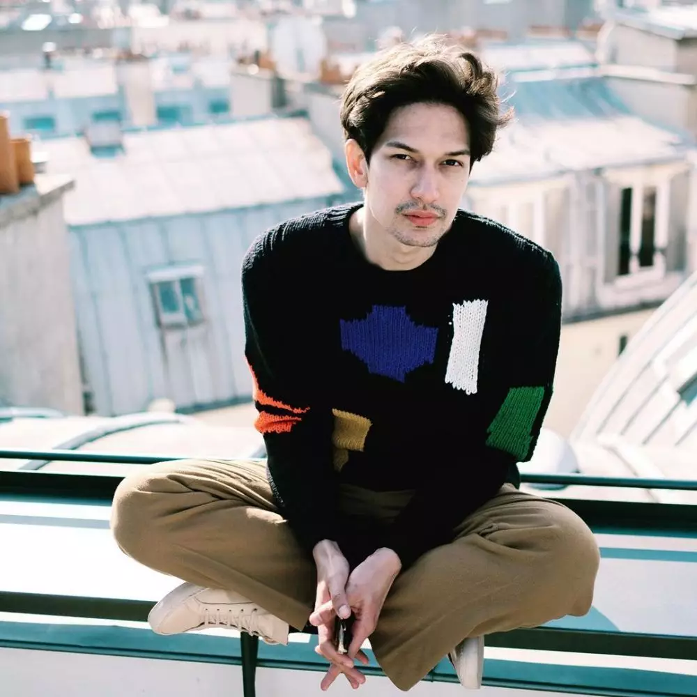 Transformasi gaya rambut Dimas Beck dari awal karier © 2021 brilio.net