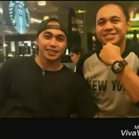 Potret kebersamaan Aprilia Manganang bersama sang kakak © 2021 brilio.net